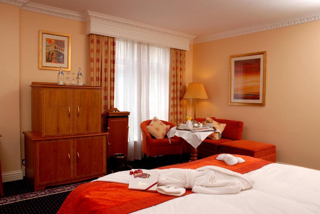 Superior Double or Twin Room